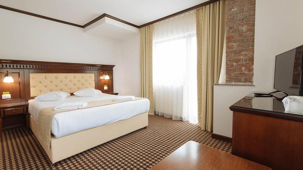 Hotel Alpin Rarau คัมพูลุง โมลโดเวเนสค์ ภายนอก รูปภาพ